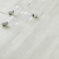 Parchet triplustratificat Karelia Light Stejar Electric Light 3 lamele
